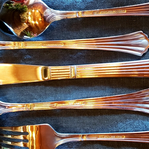 ESTIA GOURMET Dorian SS 5 Piece Place Setting Discontinued Pattern - NWT - Picture 8 of 14